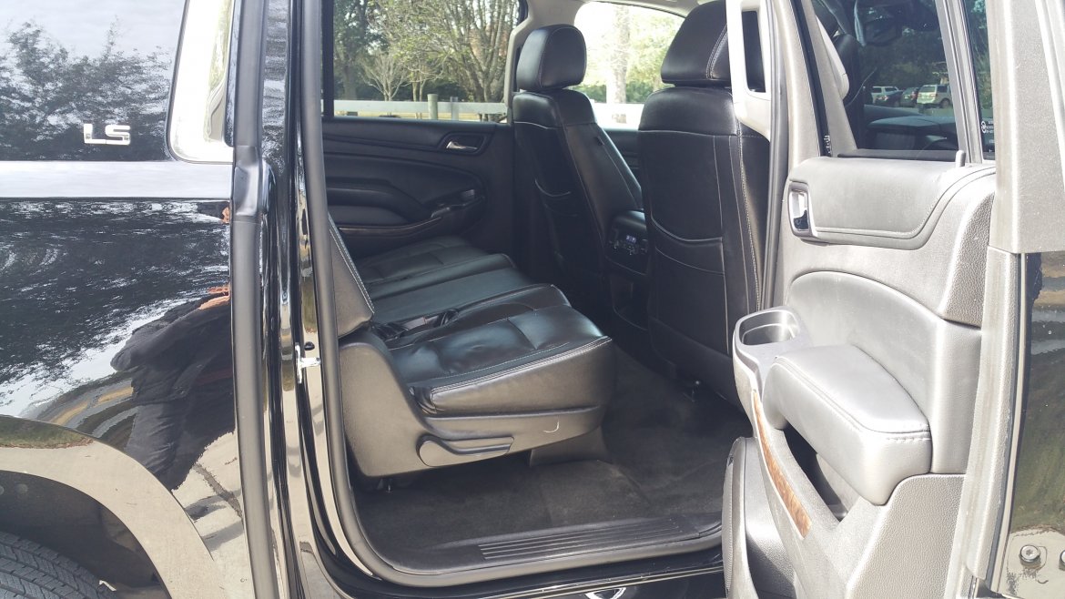 Photo of SUV for sale: 2016 Chevrolet Suburban by Chevrolet