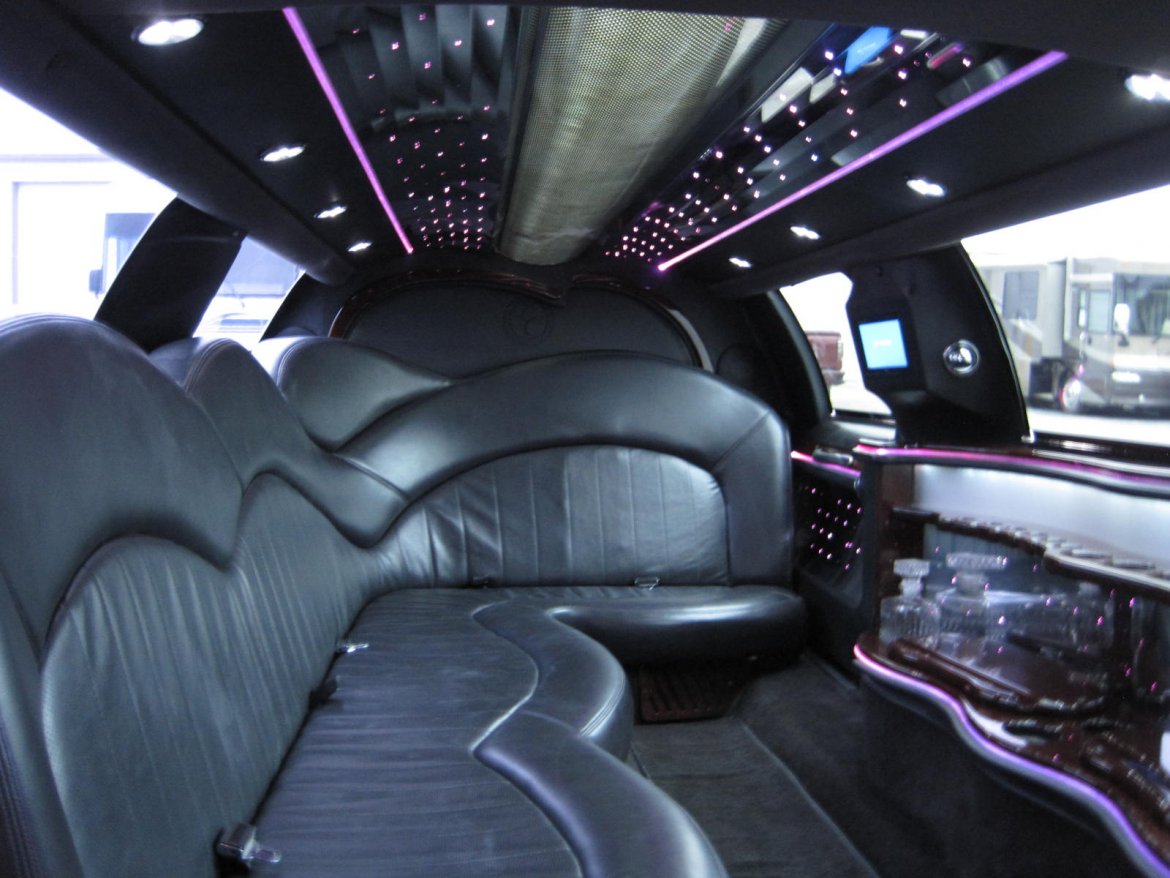 Photo of Limousine for sale: 2009 Lincoln Town Car  120" by Executive Coach Builders