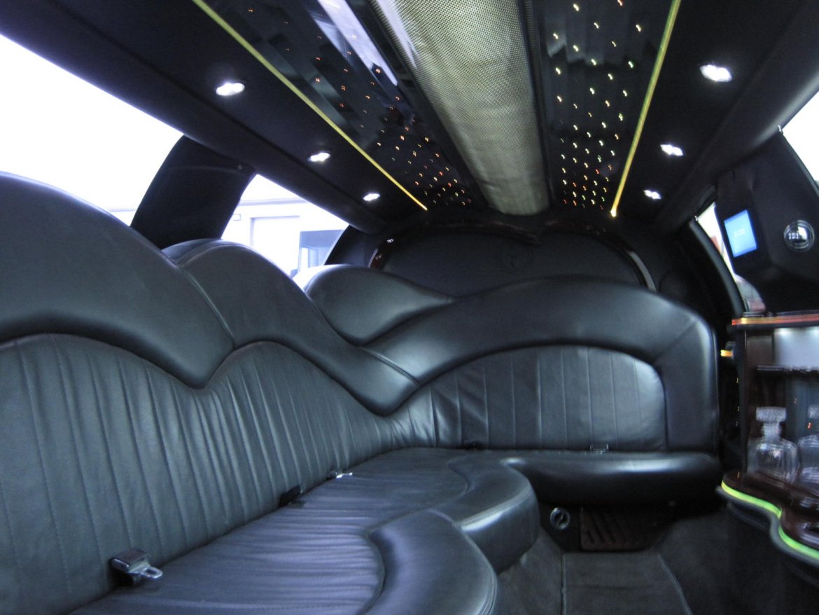 Photo of Limousine for sale: 2009 Lincoln Town Car  120" by Executive Coach Builders