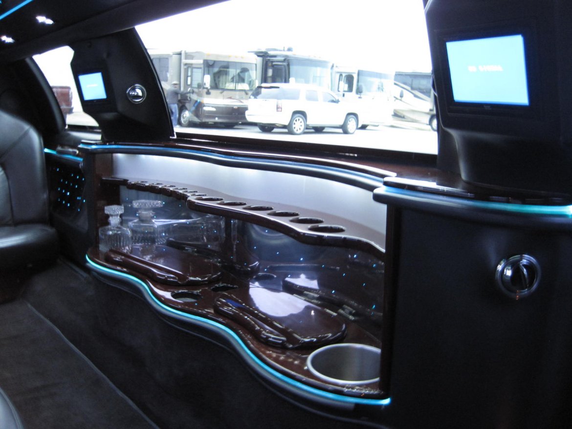 Photo of Limousine for sale: 2009 Lincoln Town Car  120" by Executive Coach Builders