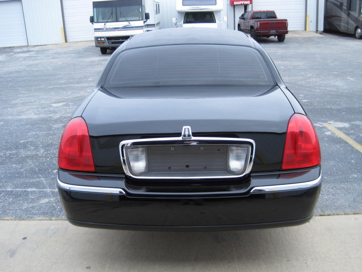 Photo of Limousine for sale: 2009 Lincoln Town Car  120" by Executive Coach Builders