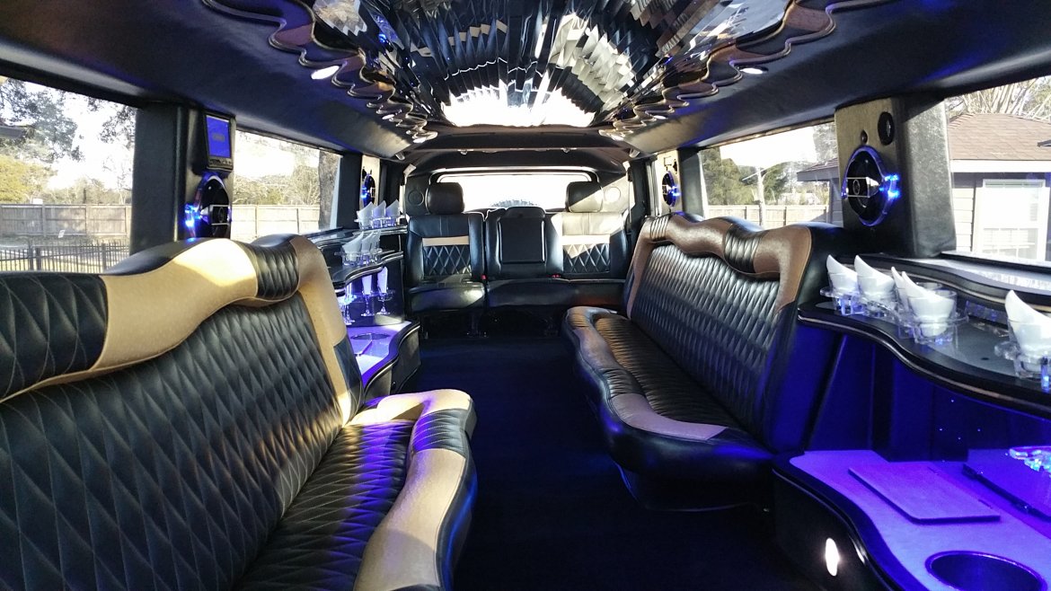 Photo of SUV Stretch for sale: 2008 Hummer H2 200" by Moonlight