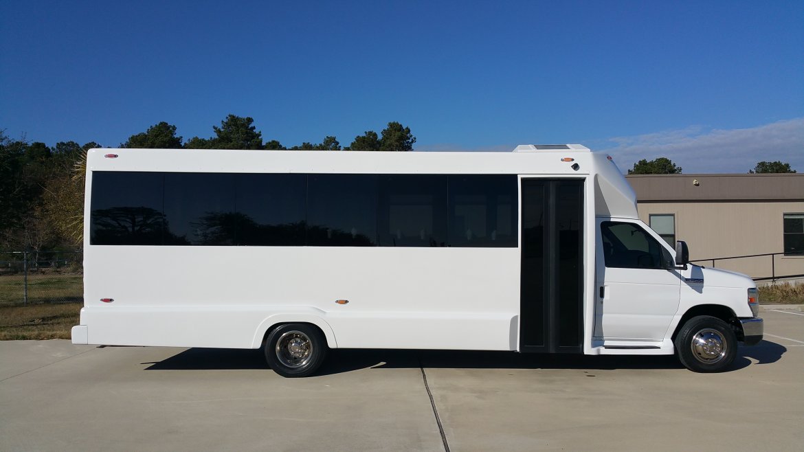 Photo of Limo Bus for sale: 2011 Ford E-450 by Tiffany