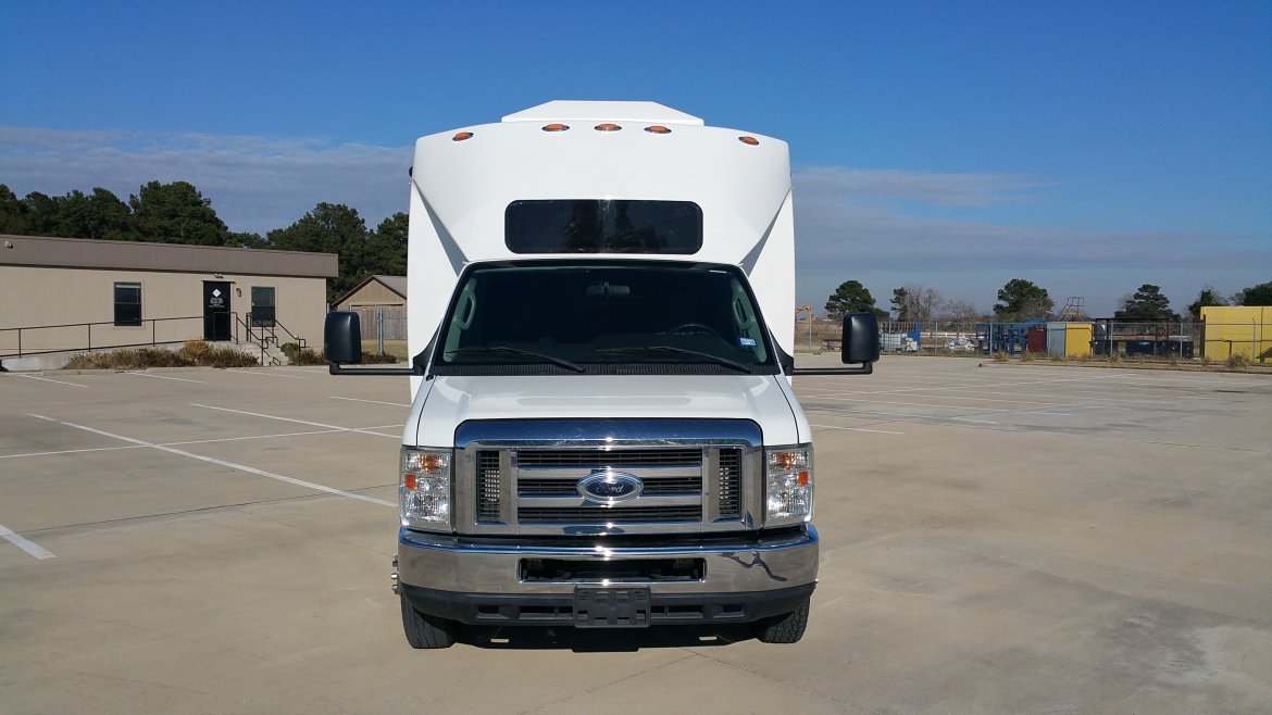 Photo of Limo Bus for sale: 2011 Ford E-450 by Tiffany