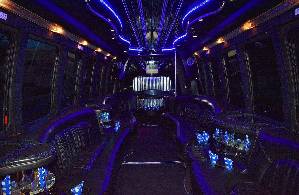 Photo of Limo Bus for sale: 2006 Ford F-550 by Krystal Koach