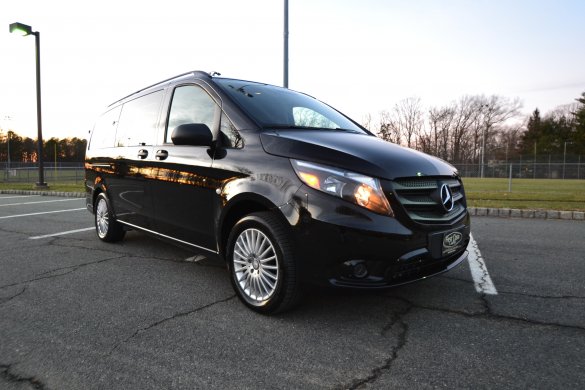 2017 Mercedes-Benz Metris Sprinter for Sale in Springfield, MO - Photo 2