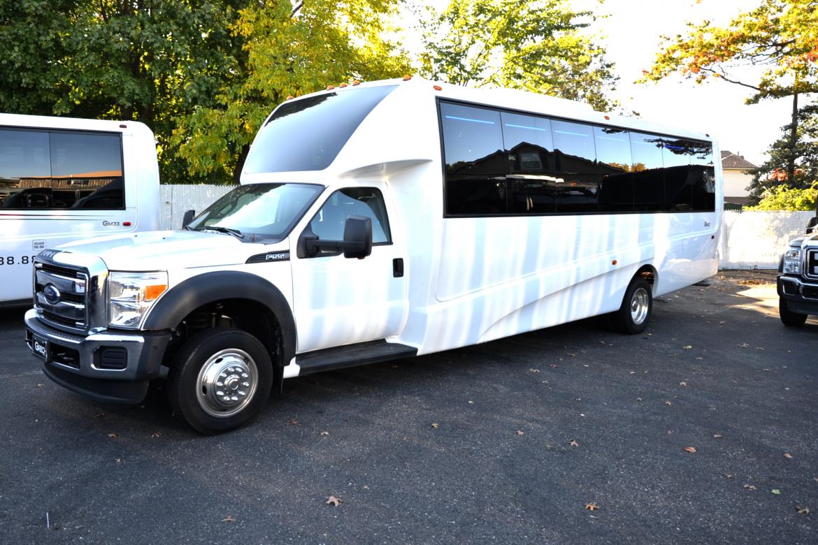 Photo of Shuttle Bus for sale: 2014 Ford F-550 33&quot; by Grech Motors