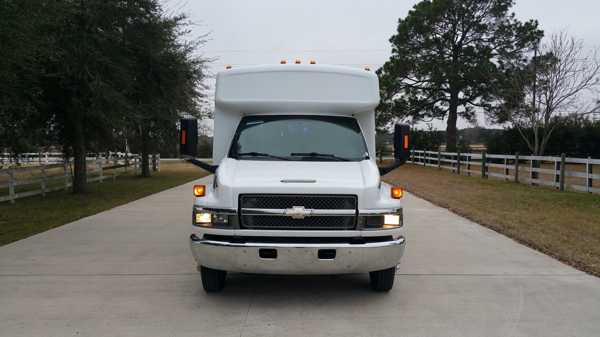 Photo of Limo Bus for sale: 2008 Chevrolet C 5500  by Westwind