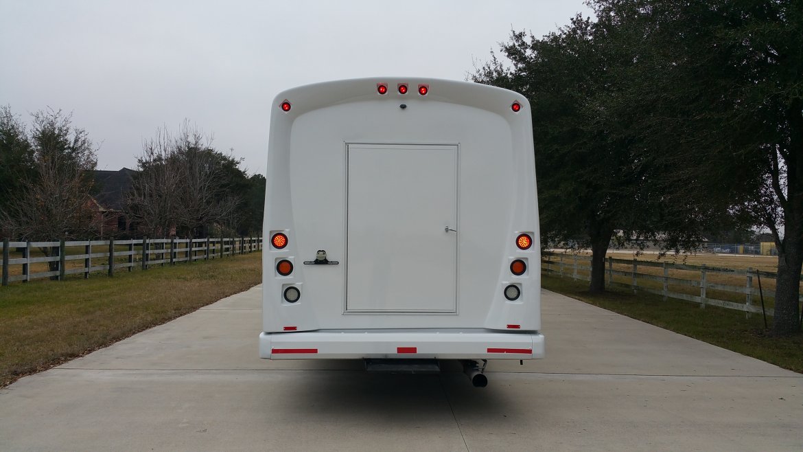 Photo of Limo Bus for sale: 2008 Chevrolet C 5500  by Westwind