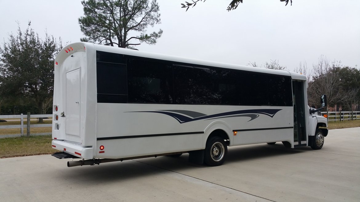 Photo of Limo Bus for sale: 2008 Chevrolet C 5500  by Westwind