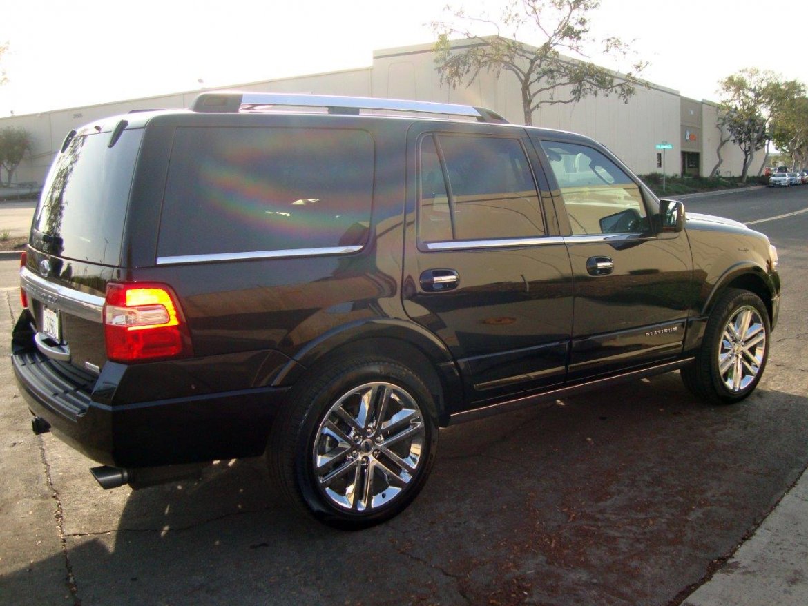 Photo of SUV for sale: 2017 Ford Expedition by Ford