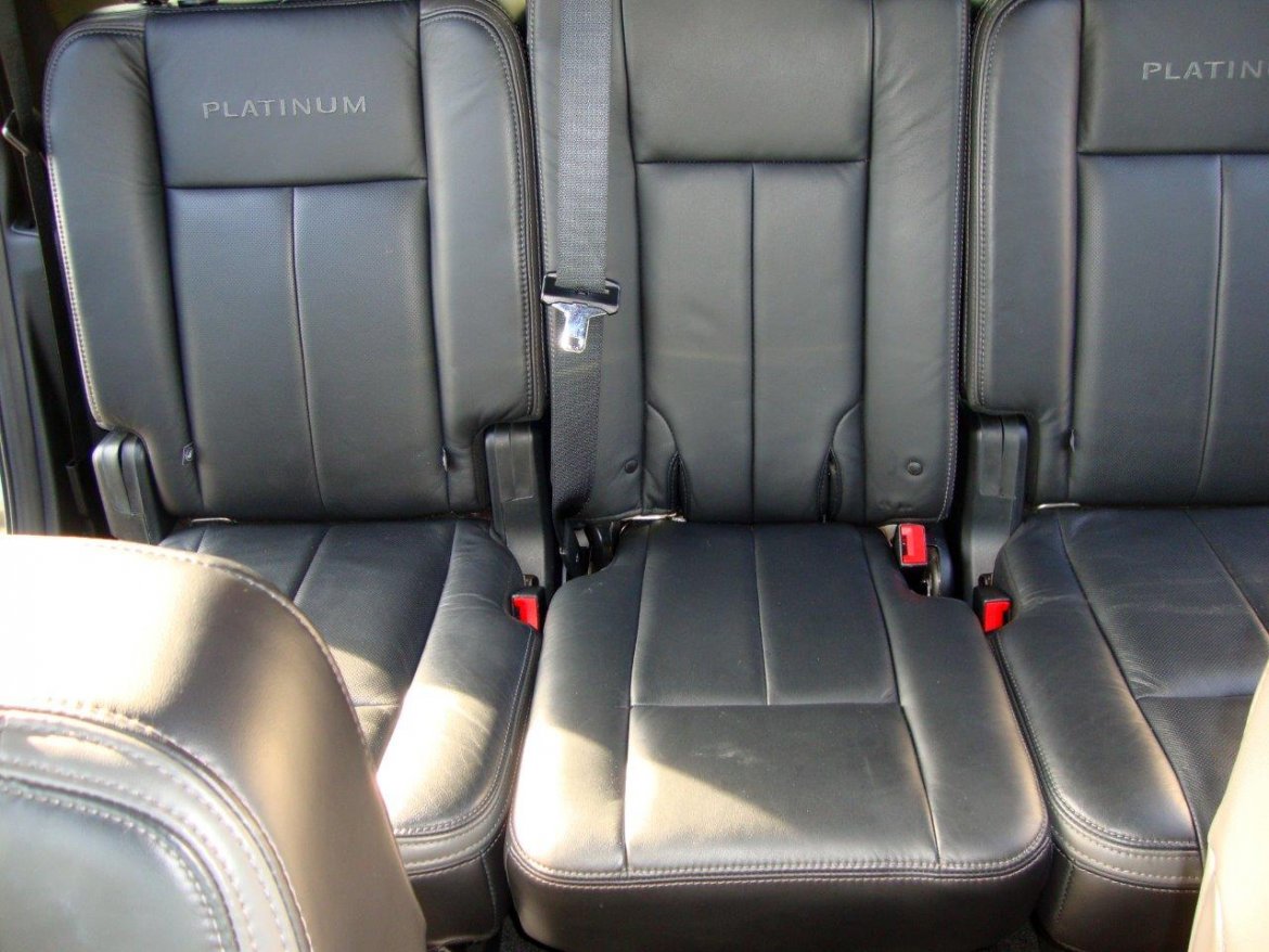 Photo of SUV for sale: 2017 Ford Expedition by Ford