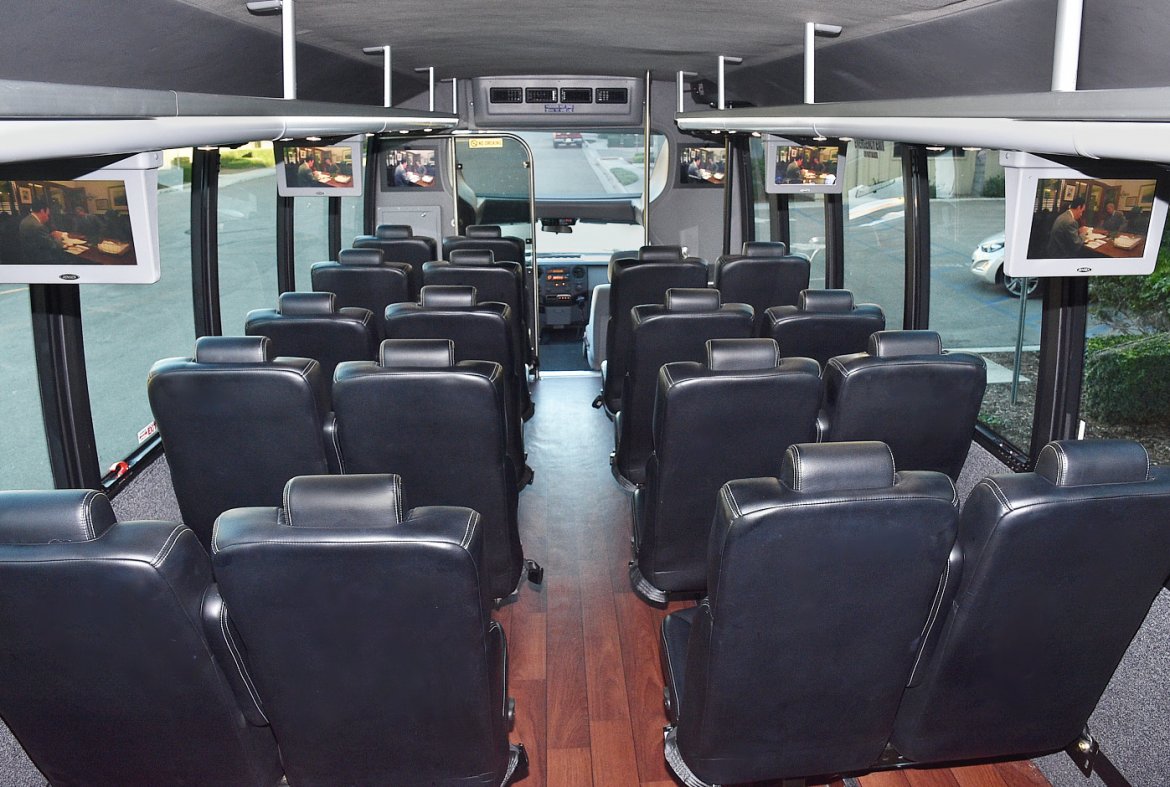 Photo of Shuttle Bus for sale: 2013 Ford F-550 by Grech Motors