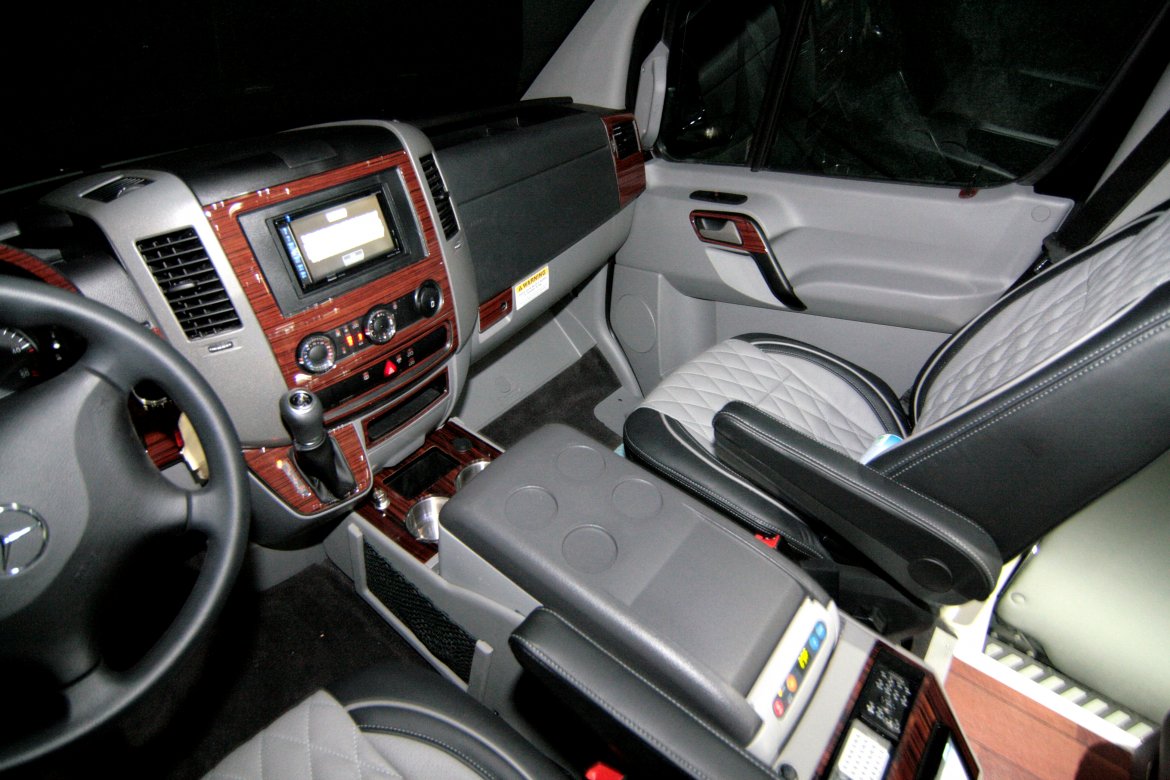 Photo of Sprinter for sale: 2017 Mercedes-Benz 144" 144" by HQ Custom Design Inc.