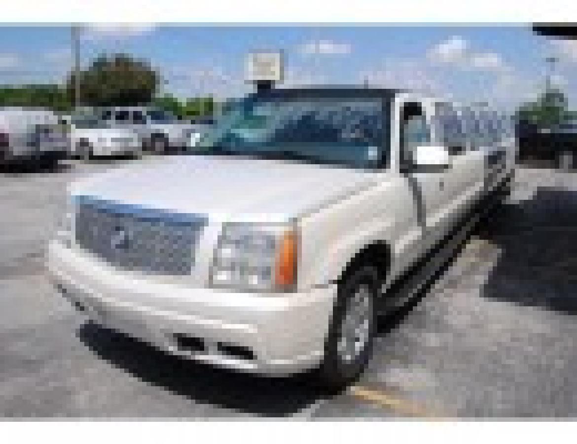 SUV Stretch for sale: 2004 Cadillac ESCALADE 200&quot; by ROYAL BY VICTOR
