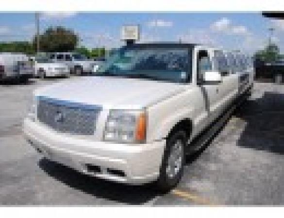 2004 Cadillac ESCALADE SUV Stretch for Sale in AVON, OH - Main Photo
