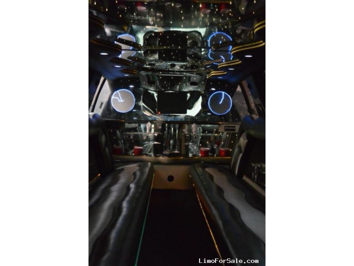 Photo of SUV Stretch for sale: 2004 Cadillac ESCALADE 200" by ROYAL BY VICTOR