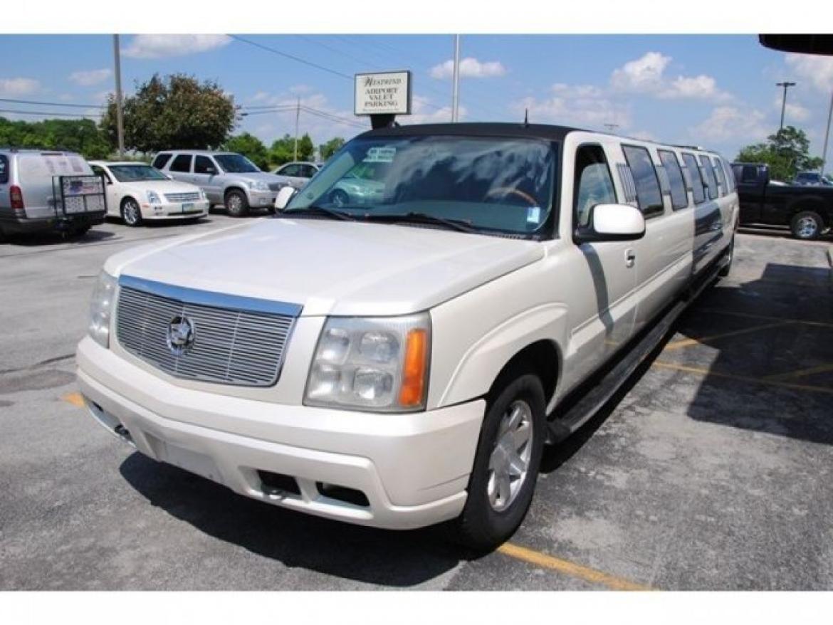Photo of SUV Stretch for sale: 2004 Cadillac ESCALADE 200" by ROYAL BY VICTOR