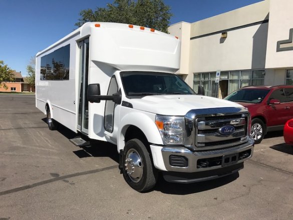 2015 Ford F550 Limo Bus for Sale in Aurora, CO - Main Photo