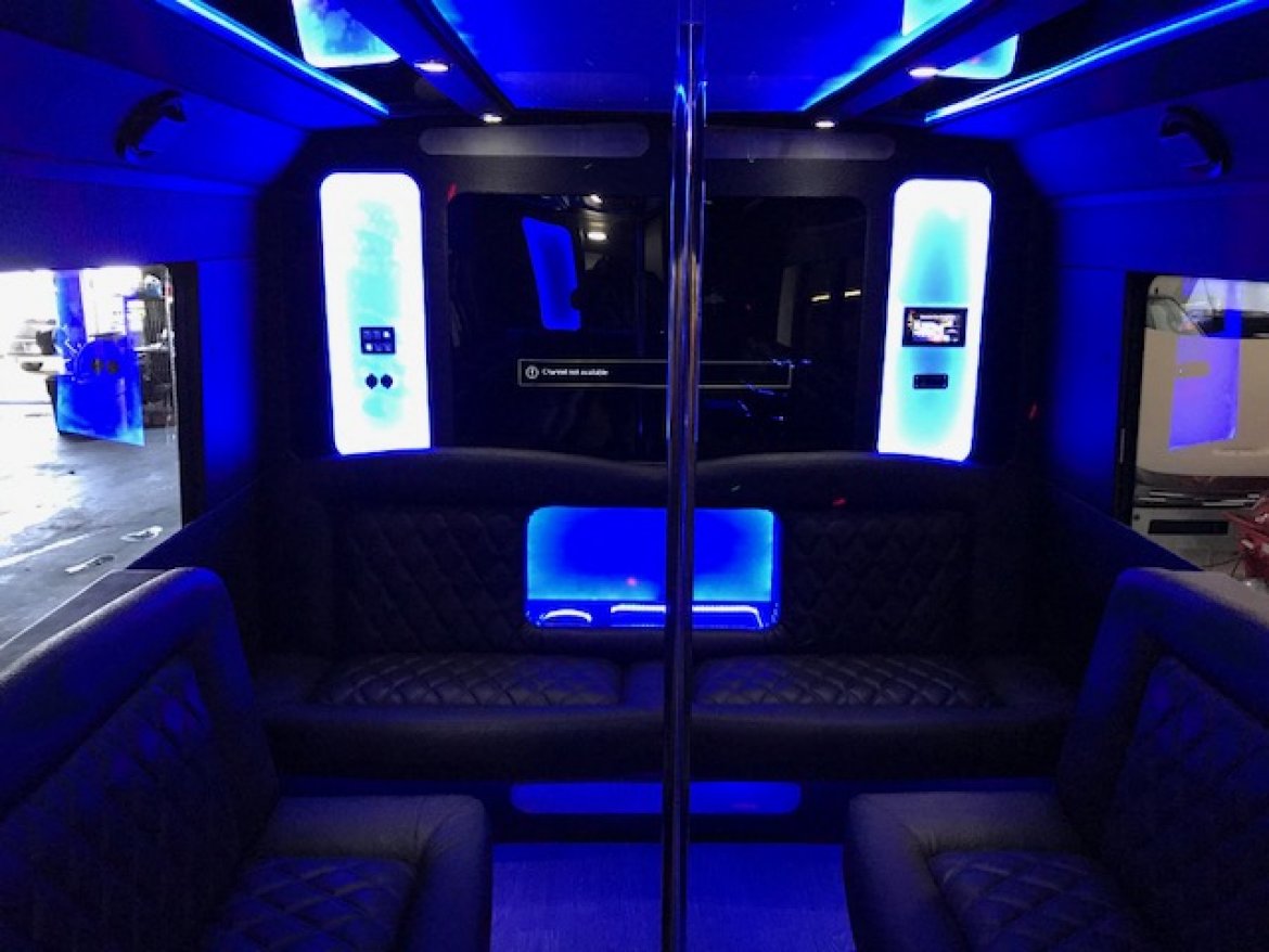 Photo of Limo Bus for sale: 2015 Ford F550 by Designer Coach