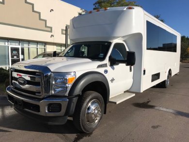 2015 Ford F550 Limo Bus for Sale in Aurora, CO - Main Photo