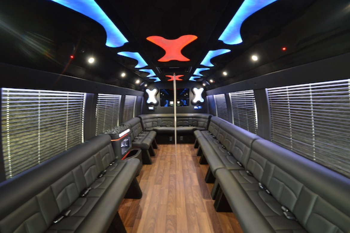 Photo of Limo Bus for sale: 2017 Ford F550 by Batissati