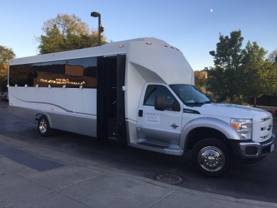 2012 Ford F550 LimoBus Limo Bus for Sale in Rolling Meadows, IL - Photo 2