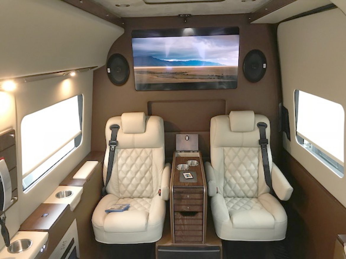 Photo of Sprinter for sale: 2018 Mercedes-Benz Sprinter 3500 Super Single 25&quot; by McSweeney
