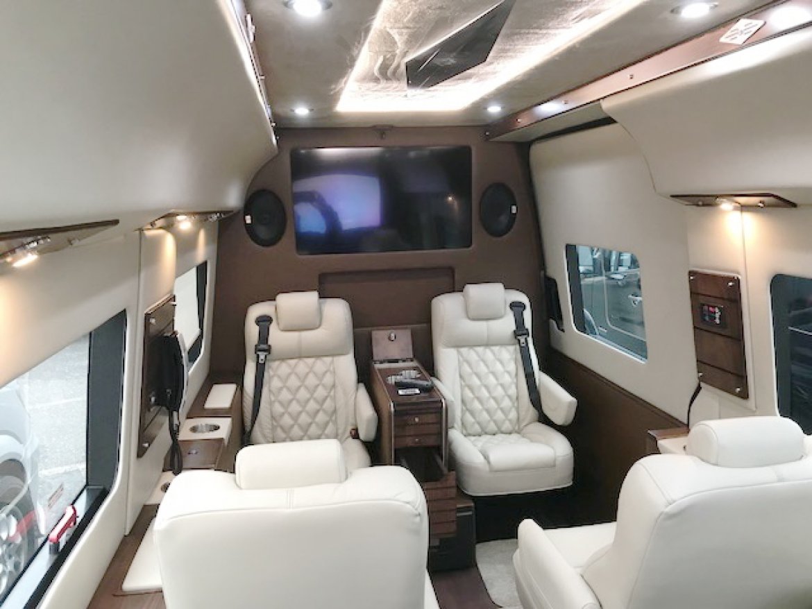 Photo of Sprinter for sale: 2018 Mercedes-Benz Sprinter 3500 Super Single 25&quot; by McSweeney