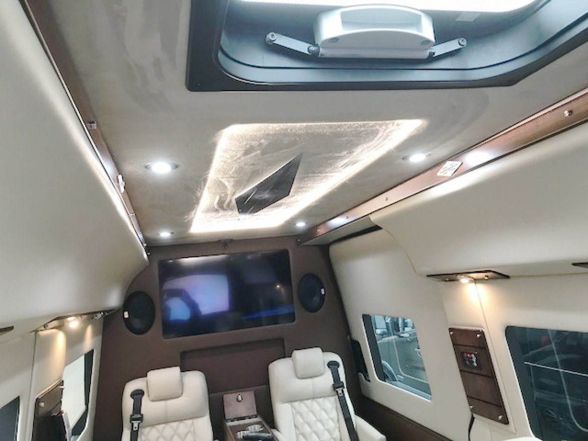 Photo of Sprinter for sale: 2018 Mercedes-Benz Sprinter 3500 Super Single 25&quot; by McSweeney