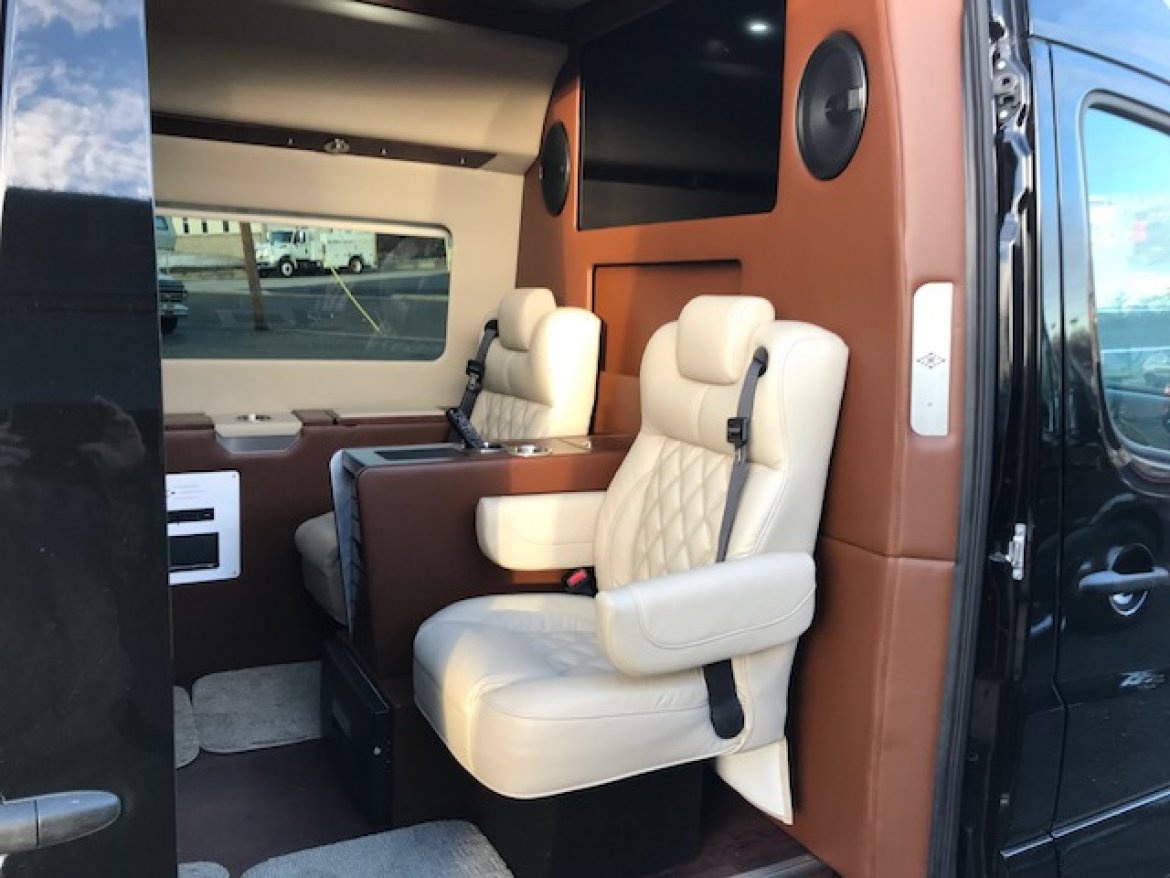 Photo of Sprinter for sale: 2018 Mercedes-Benz Sprinter 3500 Super Single 25&quot; by McSweeney