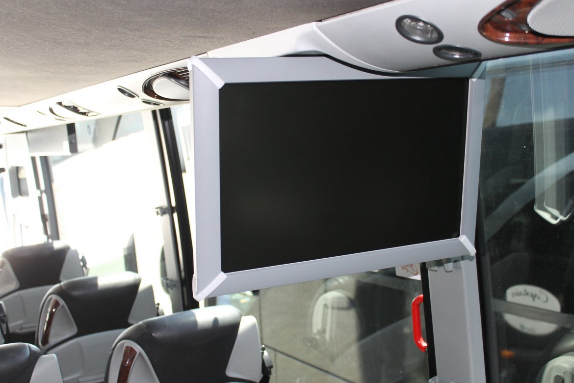 Photo of Motorcoach for sale: 2013 Setra Coach S 417 45" by Mercedes Benz