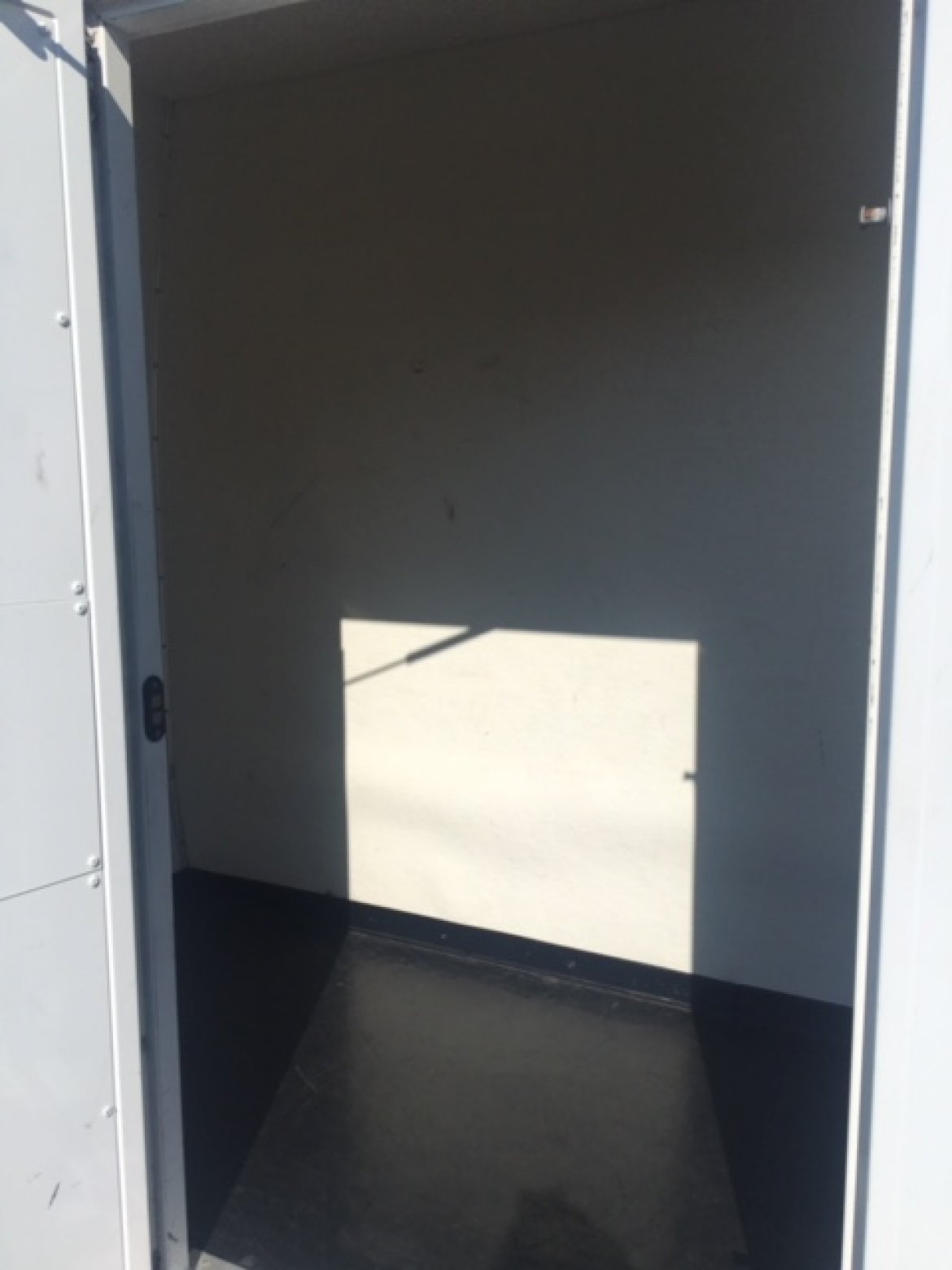 Photo of Executive Shuttle for sale: 2015 Ford F-550 / Gas by Turtle Top