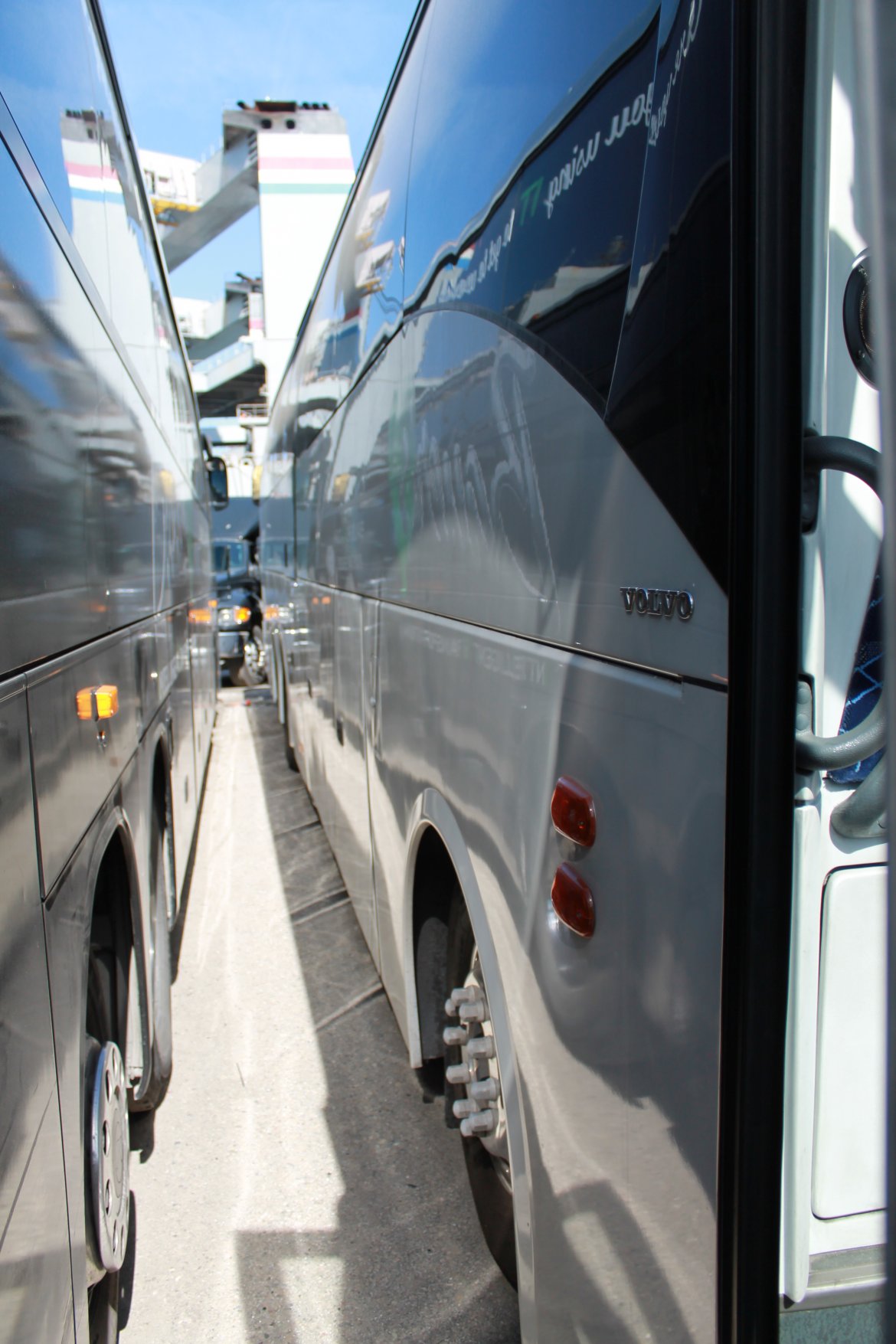 Photo of Motorcoach for sale: 2013 Volvo 9700 45&quot; by Volvo