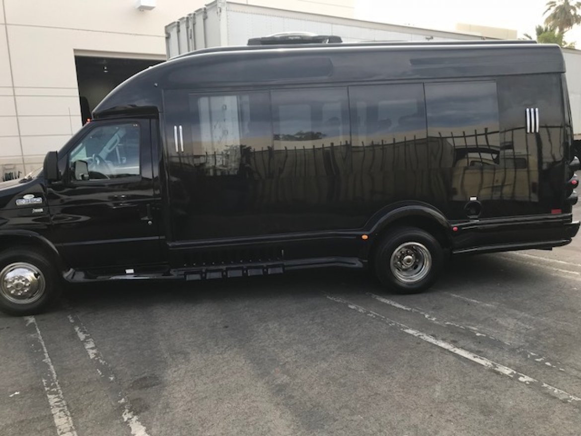 Photo of Sprinter for sale: 2013 Ford E-350-Gas by Turtle Top