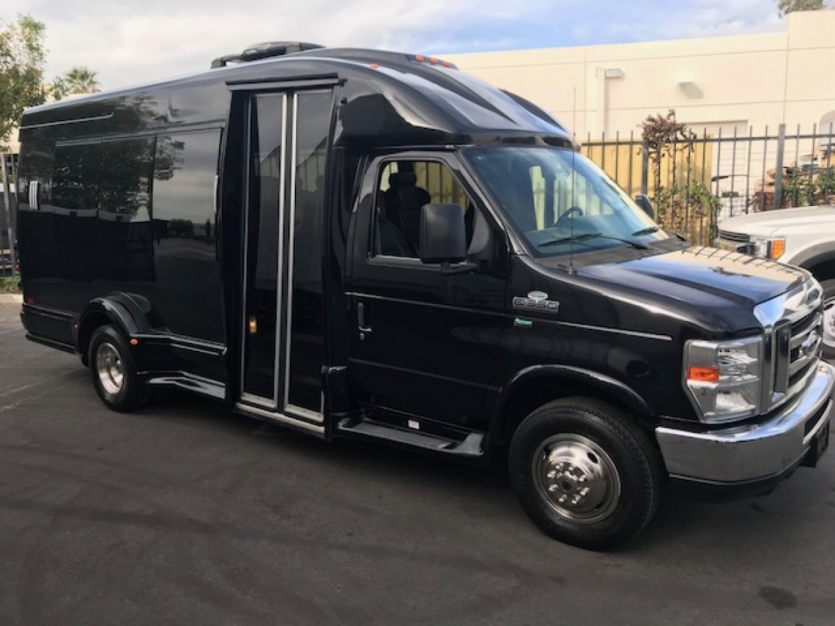 Photo of Sprinter for sale: 2013 Ford E-350-Gas by Turtle Top