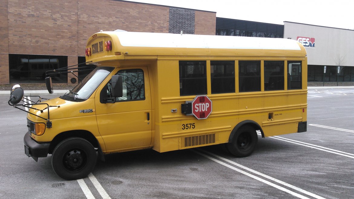 Photo of Shuttle Bus for sale: 2006 Ford E-450 20&quot; by Collins
