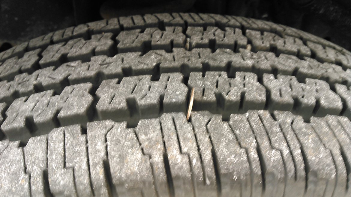 Photo of Shuttle Bus for sale: 2006 Ford E-450 20&quot; by Collins