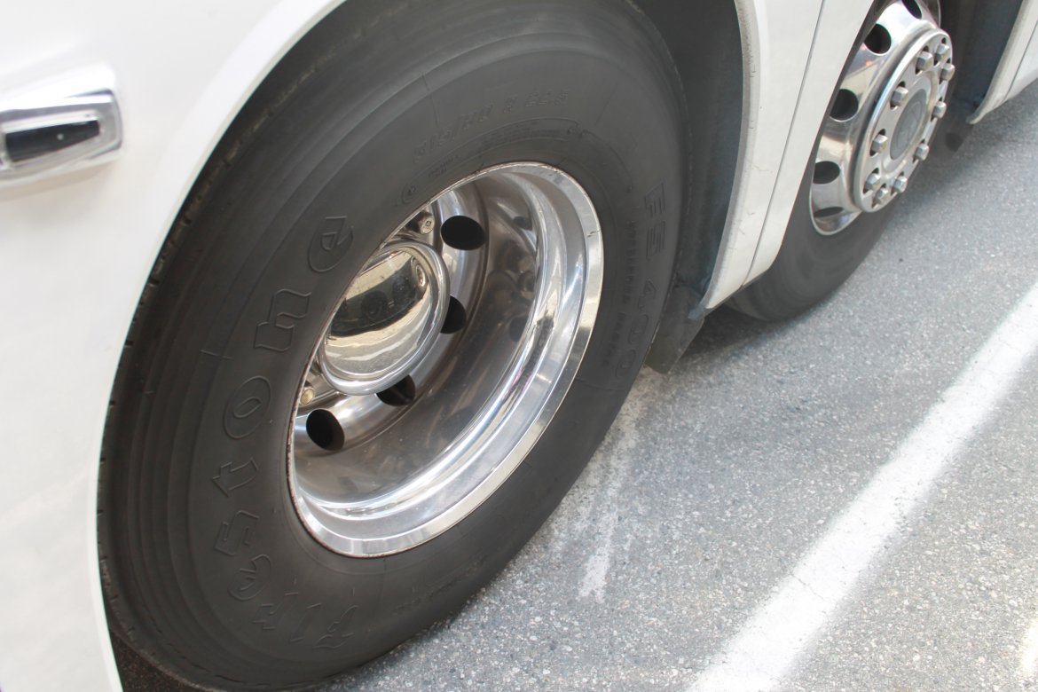 Photo of Motorcoach for sale: 2013 Setra Coach 407 cc 45&quot; by Mercedes Benz