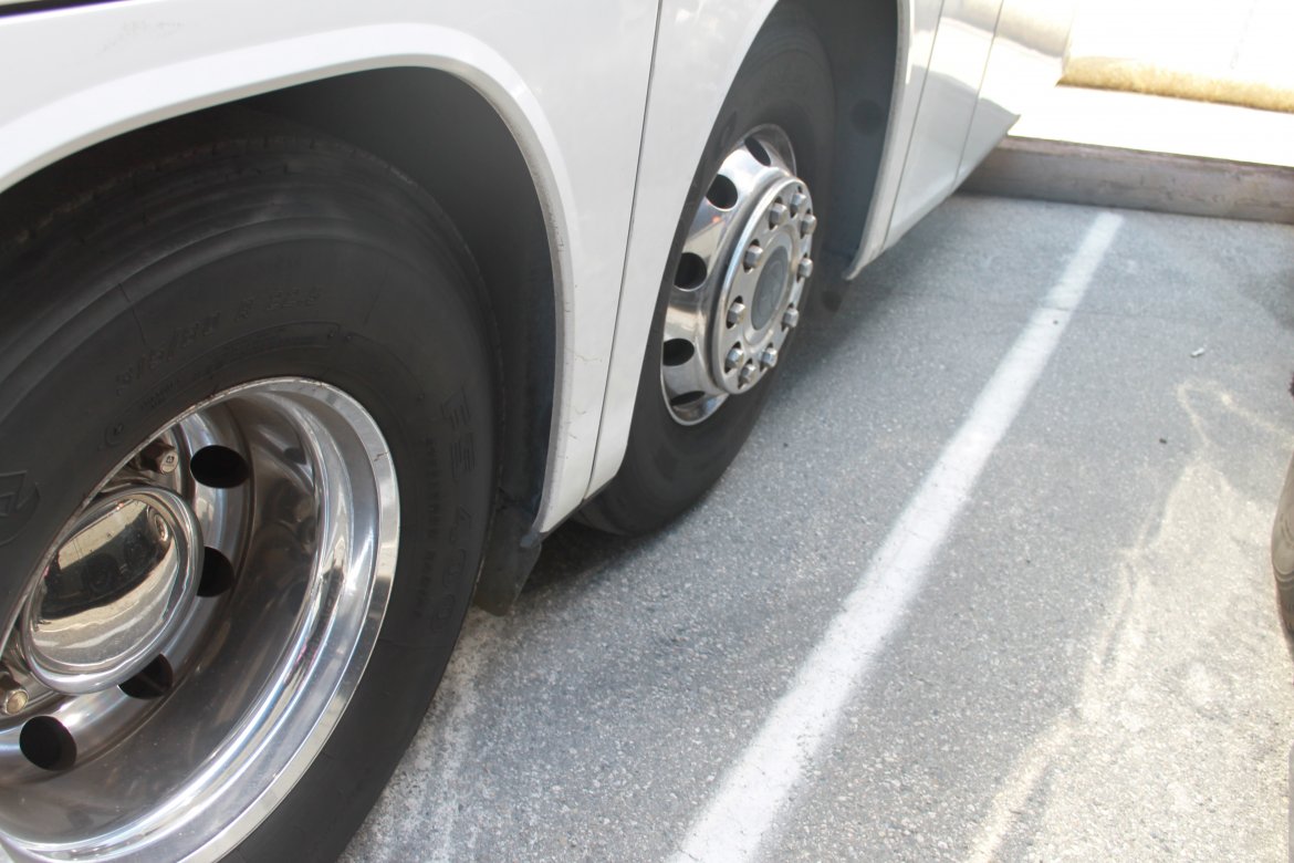 Photo of Motorcoach for sale: 2013 Setra Coach 407 cc 45&quot; by Mercedes Benz