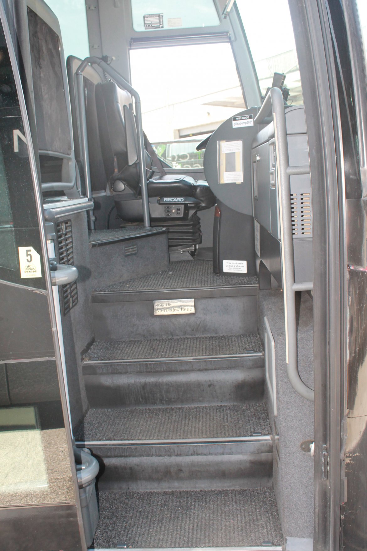 Photo of Motorcoach for sale: 2011 Setra Coach S 417 45" by Mercedes Benz