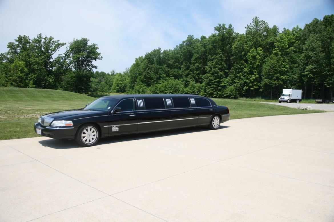 Photo of Limousine for sale: 2004 Lincoln Towncar 120&quot; by VIKING