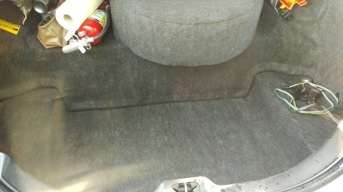 Photo of Limousine for sale: 2000 Lincoln Towncar  by Federal