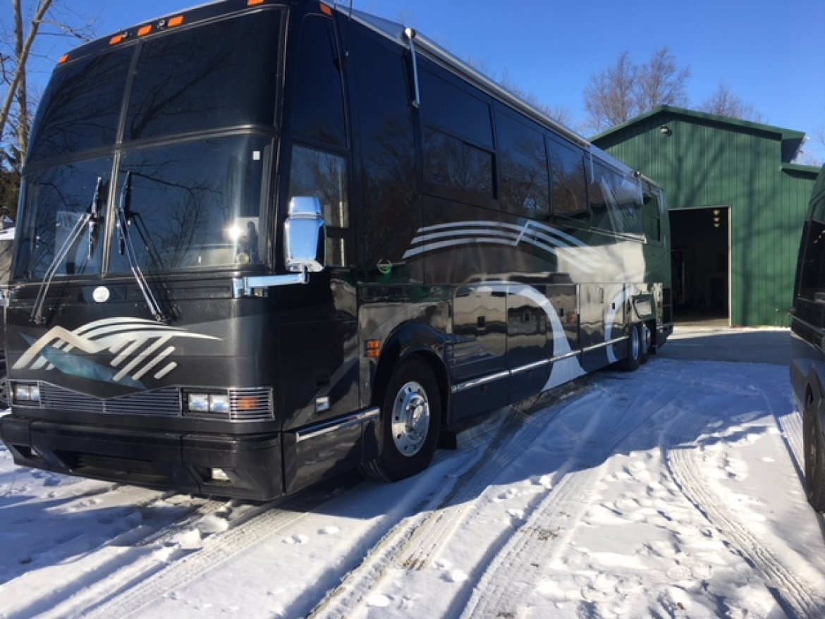 Motorcoach for sale: 2000 Prevost Matharon 471&quot; by MARTHARON