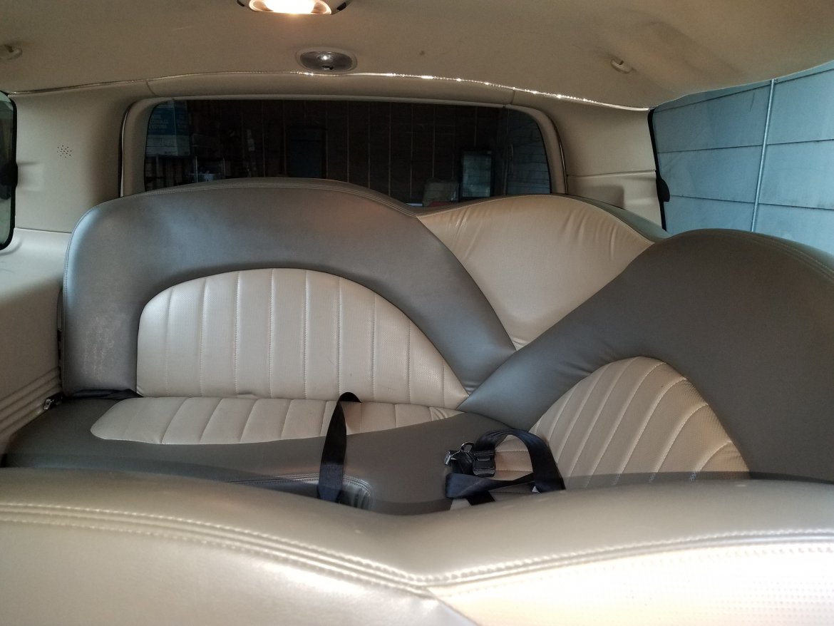 Photo of Limousine for sale: 2004 Ford EXCURSION 140&quot; by Springfield Coach Group