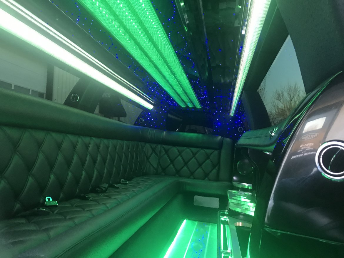 Photo of Limousine for sale: 2013 Chrysler 300 140&quot; by Tiffany Coachworks
