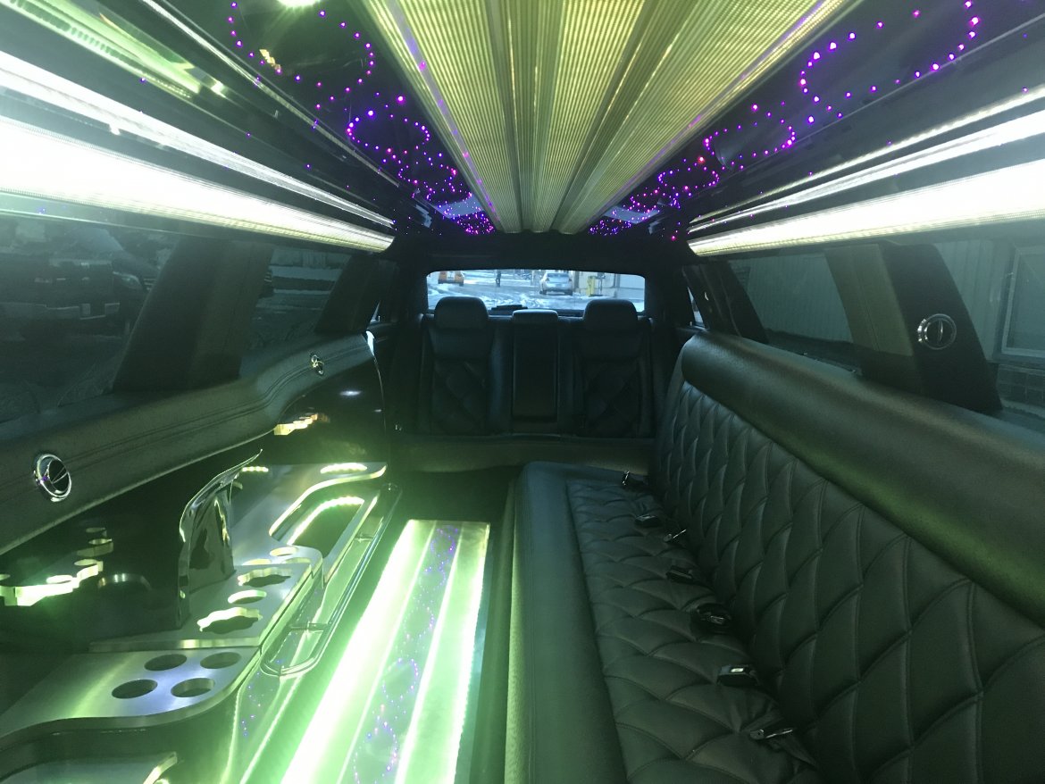 Photo of Limousine for sale: 2013 Chrysler 300 140&quot; by Tiffany Coachworks