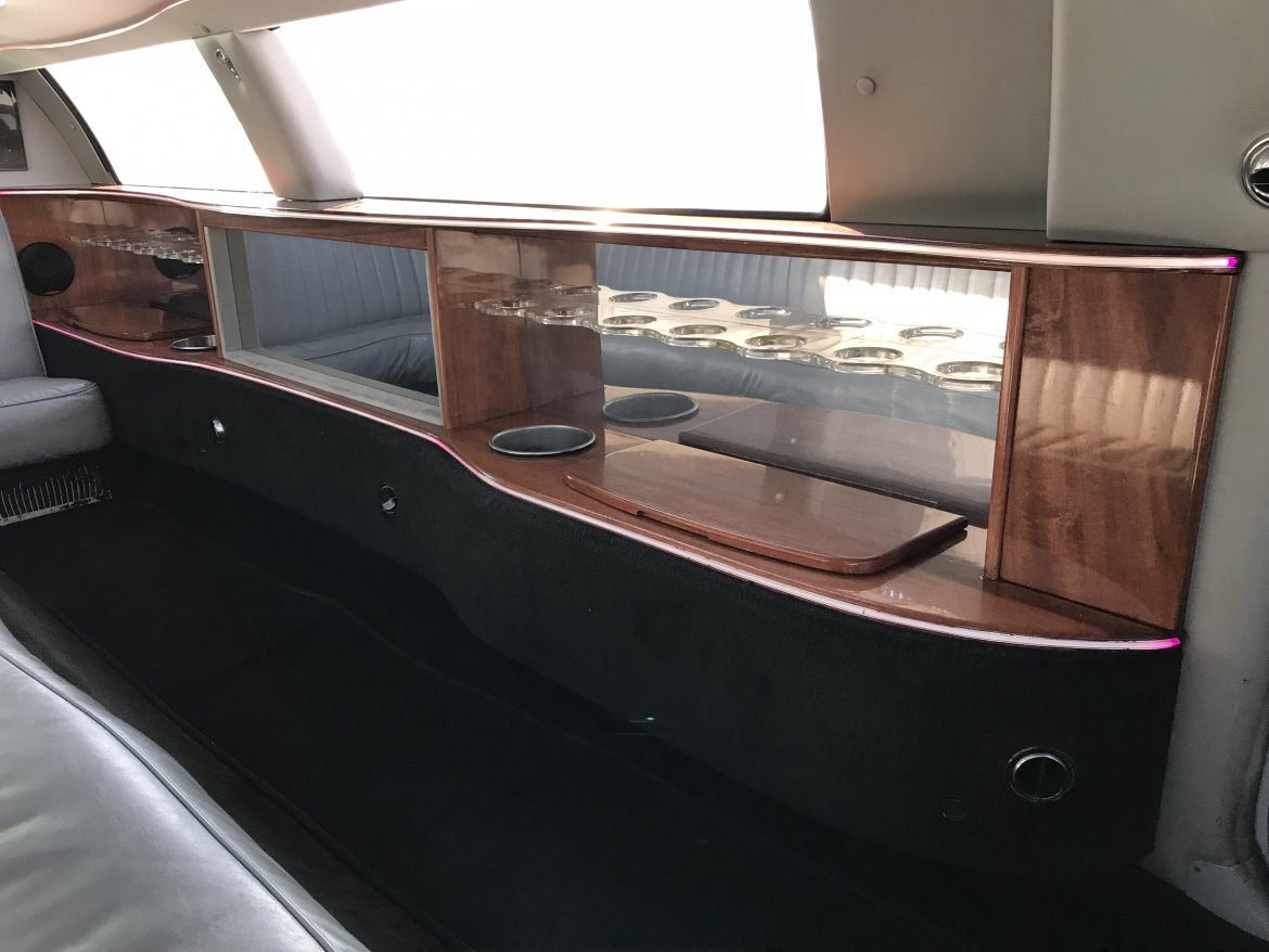 Photo of Limousine for sale: 2006 Lincoln Town Car 140&quot; by Springfield