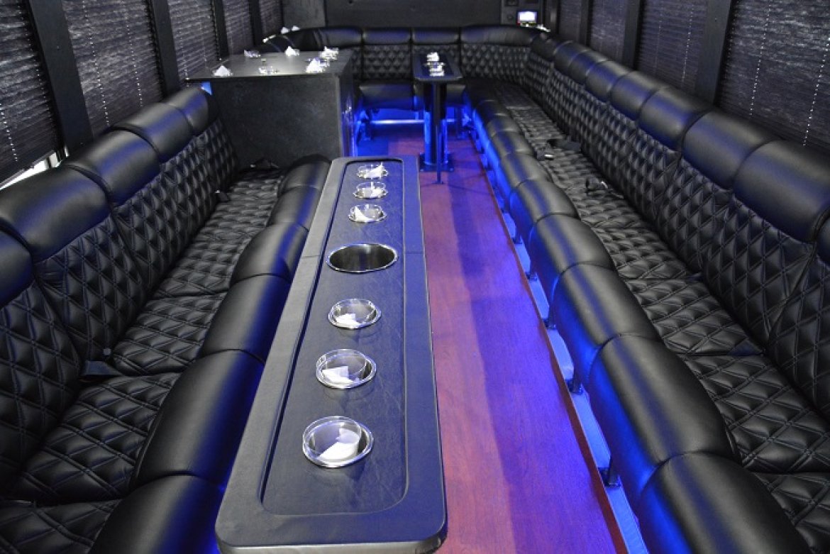 Photo of Limo Bus for sale: 2014 IC Bus Starcraft by Battisti