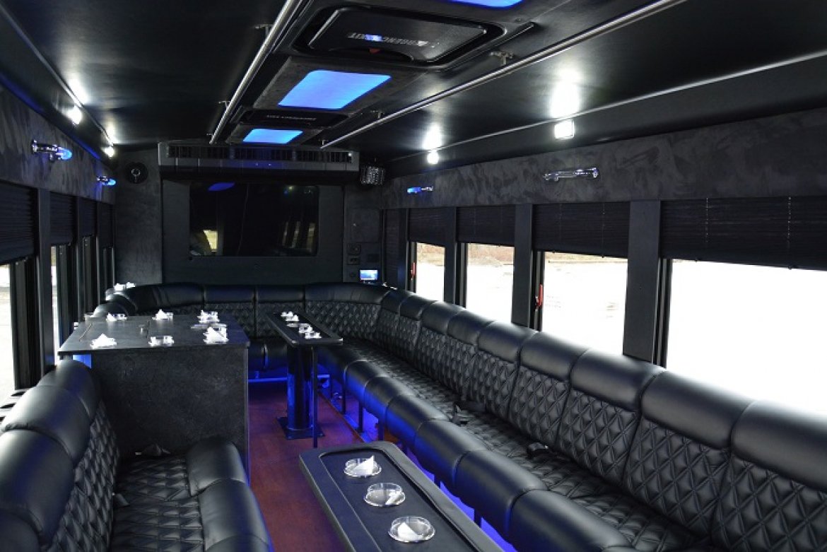 Photo of Limo Bus for sale: 2014 IC Bus Starcraft by Battisti